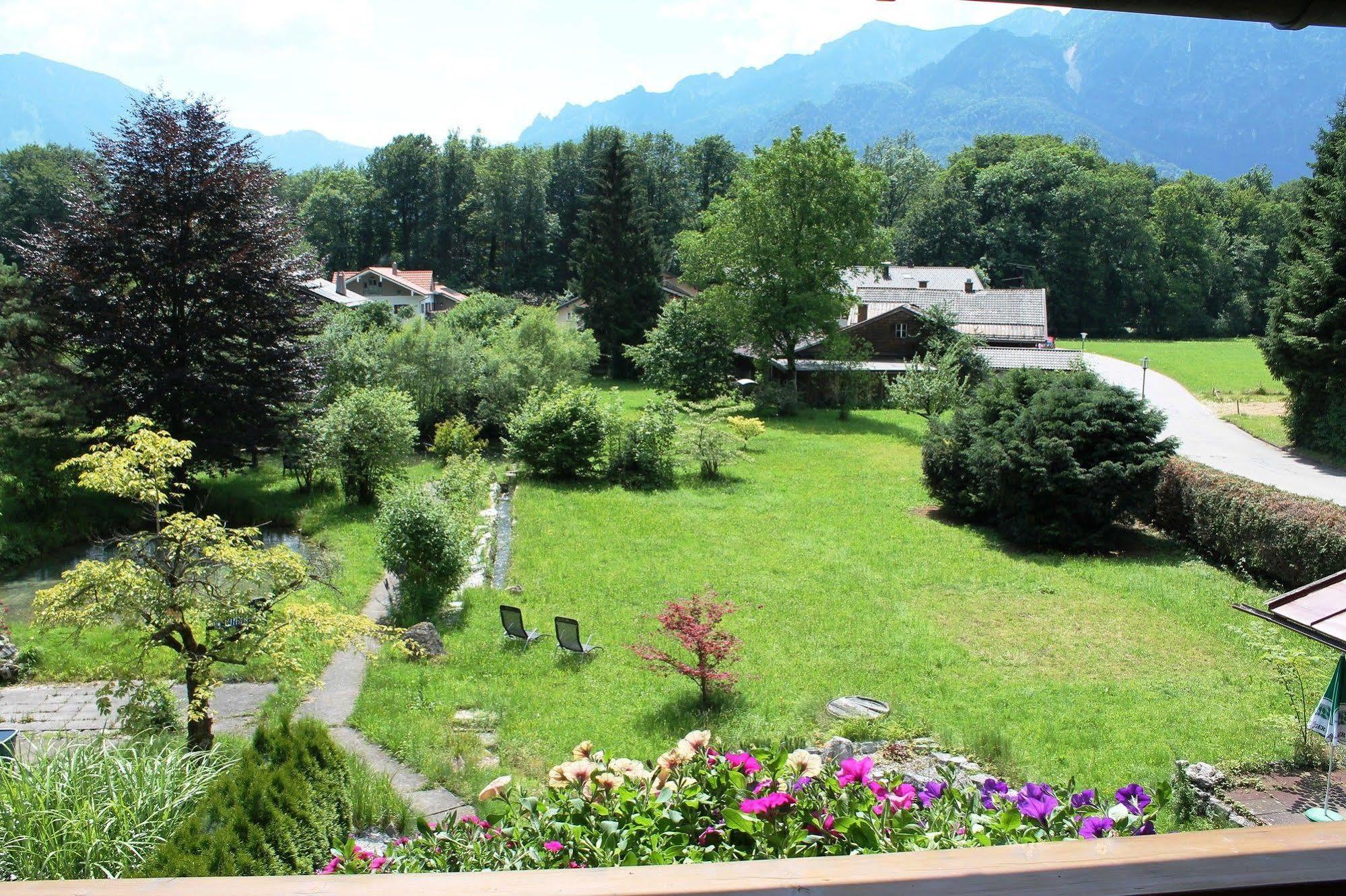 Ferienwohnungen Quellenhof Bad Reichenhall Luaran gambar